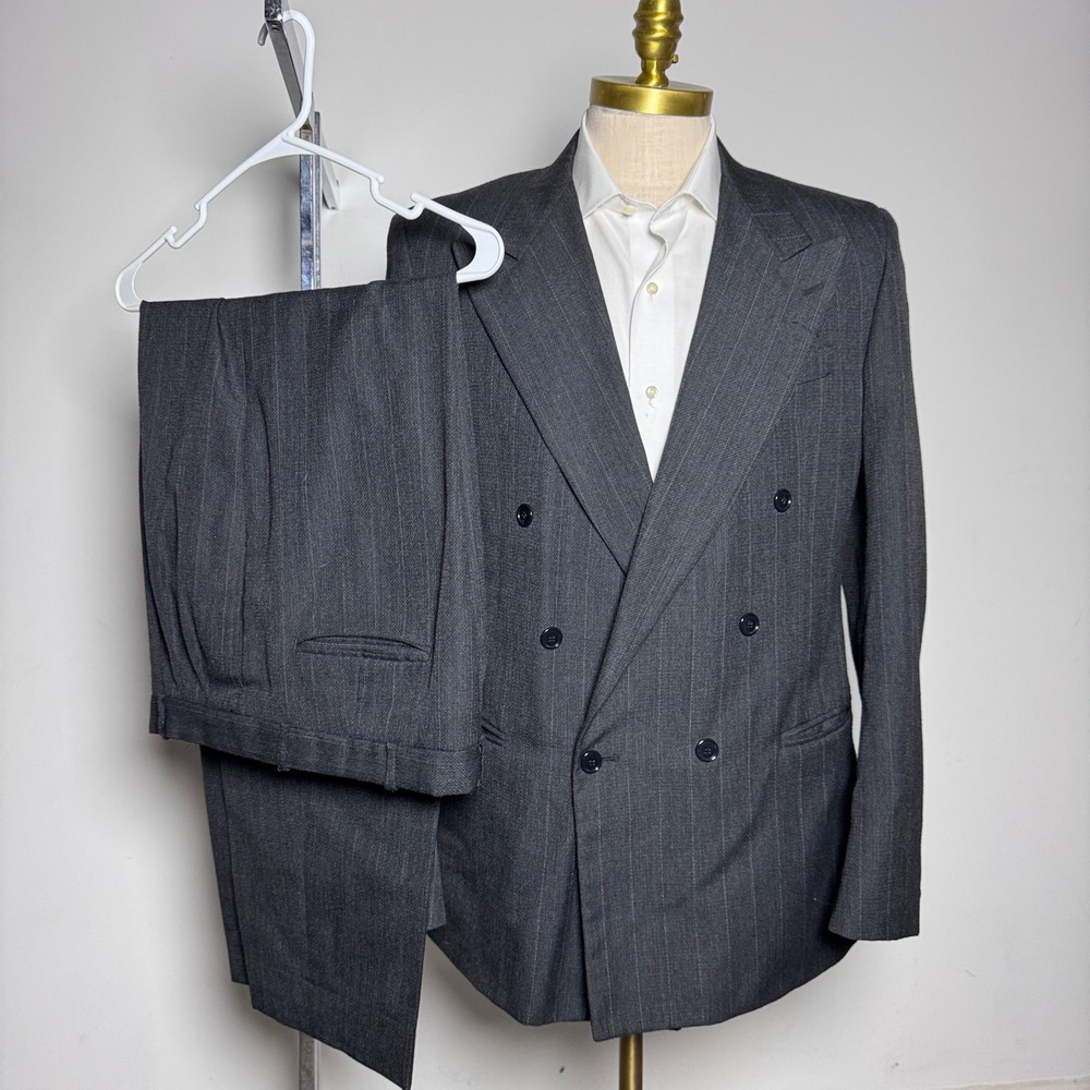 Barry Manufacturing Suit Mens 40R 34W Gray Pinstripe Double Breasted Peak